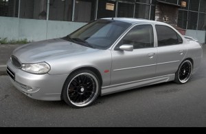 Bas de caisse Ford Mondeo MK1