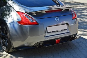 LAME DU PARE CHOCS ARRIERE en 3 parties Nissan 370Z