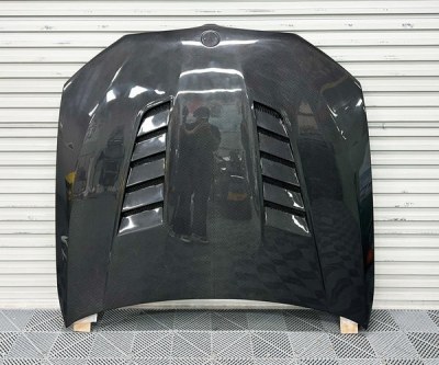 Capot Carbone Dry Look V Style pour BMW Série 5 G30 / M5 F90