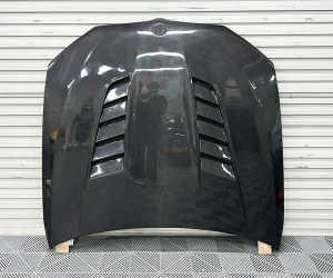Capot Carbone Dry Look V Style pour BMW Série 5 G30 / M5 F90