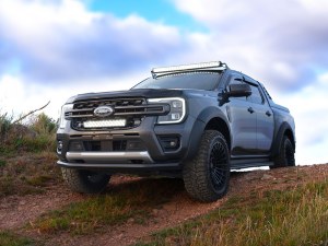 Ford Ranger Wildtrak 2023+ Projecteurs à LED de calandre hautes performances Triple-R 1250 Elite