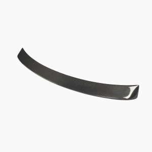 Casquette de toit carbone – Look sport Mercedes Classe C W204 (2007–2013)