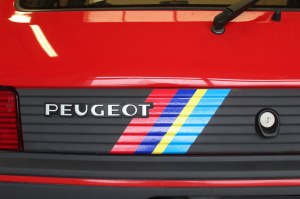  Stickers bande PTS de coffre Peugeot 205 GTI