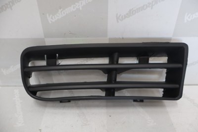 grille prise d'air Droite GOLF 4