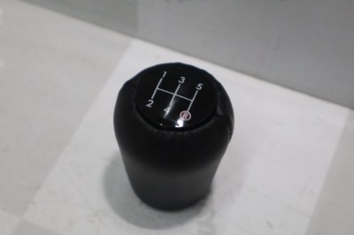 Pommeau de vitesse pour R5 Alpine Turbo complet avec pastille