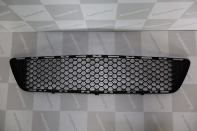 Grille centrale pour Pare-choc avant mercedes w204 C63 AMG 2007-2011 