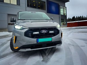 KIT ECLAIRAGE LED LAZER TRIPLE-R 750 ELITE AVEC INTEGRATION A LA CALANDRE POUR FORD TRANSIT CUSTOM TRAIL (2024+)