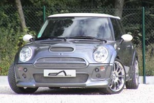 Pare choc avant pour MINI Cooper "FORUM1.7C" avec calandre spécifique