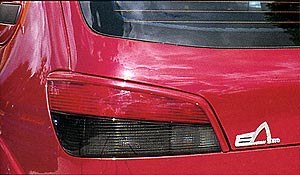 Paupière de feux arrière Esquiss'Auto pour Peugeot 306