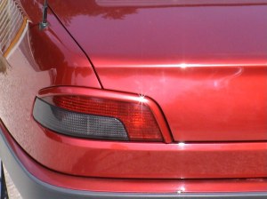 Paupière de feux arrière Esquiss'Auto pour Peugeot 306 cabriolet