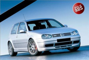 RAJOUT DU PARE-CHOCS AVANT VW GOLF 4 25'TH ANNIVERSAIRE LOOK