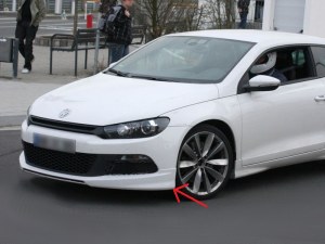 RAJOUT DU PARE-CHOCS AVANT VW SCIROCCO (POUR LA VERSION STANDARD)