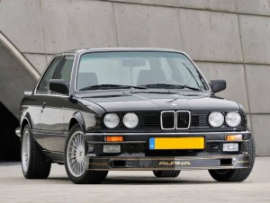 Spoiler rajout jupe de pare choc avant BMW Serie 3 E30 (82-87) Look Alpina-Face Avant fermé